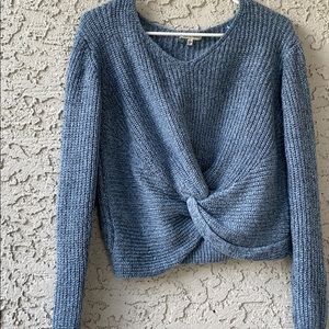 Light blue knotted long sleeve